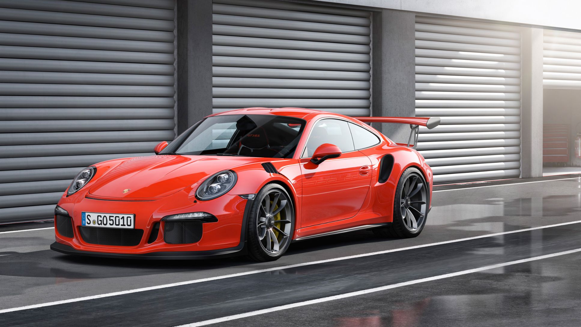Porsche Drive